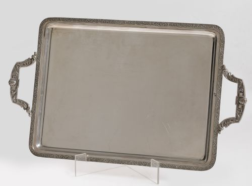 Bandeja en plata española ley 916, S. XX