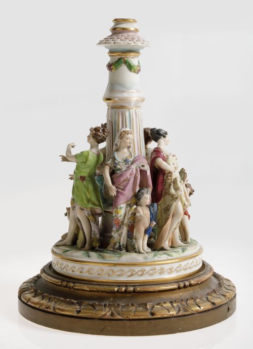 Candelero de porcelana, Capodimonte, Nápoles, pps.S.XX