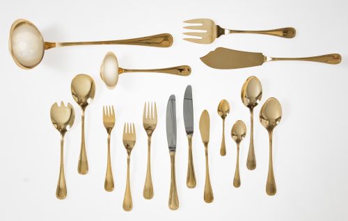Cubertería de metal dorado, manufactura Solingen, Alemania,