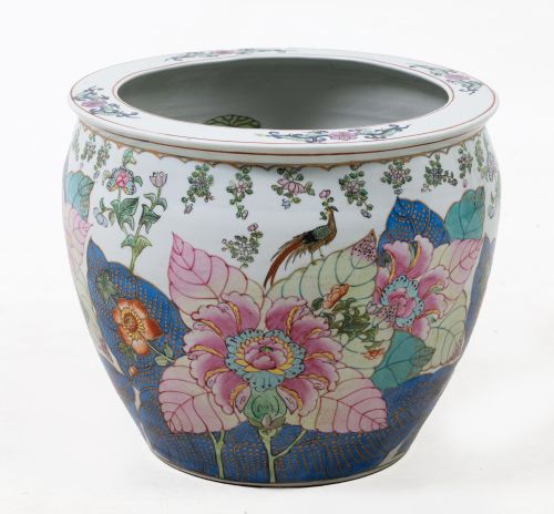 Pecera de porcelana china modelo hoja de tabaco, S. XX