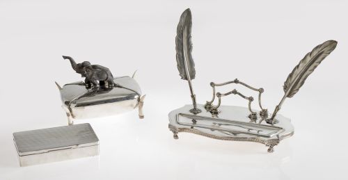 Caja y purera de plata española ley 916, S. XX