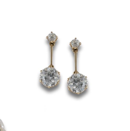 PENDIENTES LARGOS DE ORO Y DIAMANTES