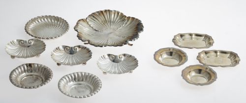 Lote de siete centros de plata contrastada