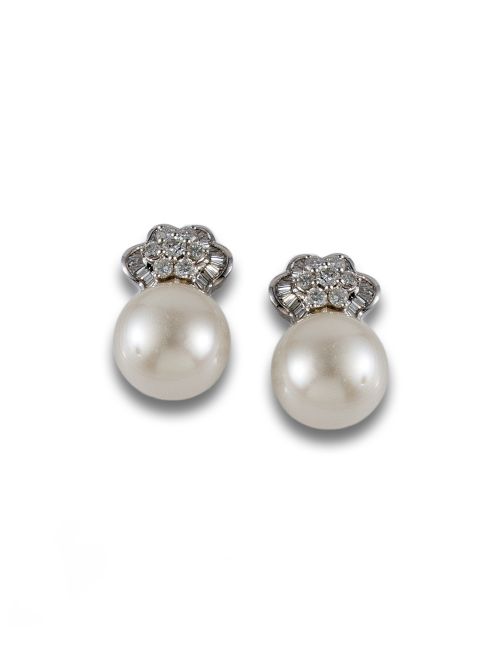 PENDIENTES DE ORO, DIAMANTES Y PERLAS AUSTRALIANAS