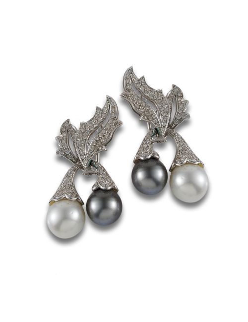 PENDIENTES DE ORO, DIAMANTES Y PERLAS.