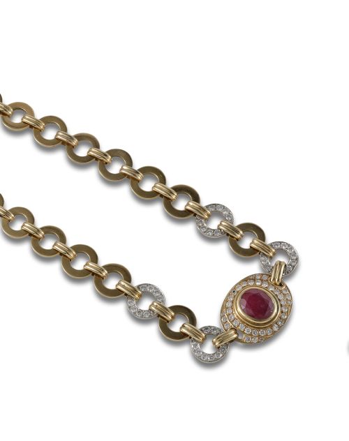 GARGANTILLA TIPO CHOKER DE ORO, RUBÍES Y DIAMANTES. 