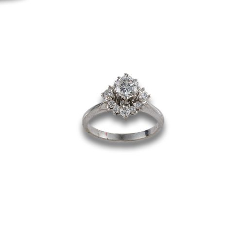 GOLD ROSE RING WITH DIAMOND