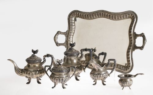 Juego de café y te de plata española ley 916, S. XX