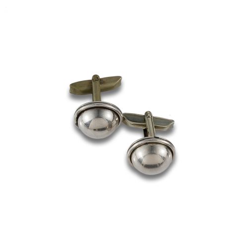 SILVER CUFFLINKS