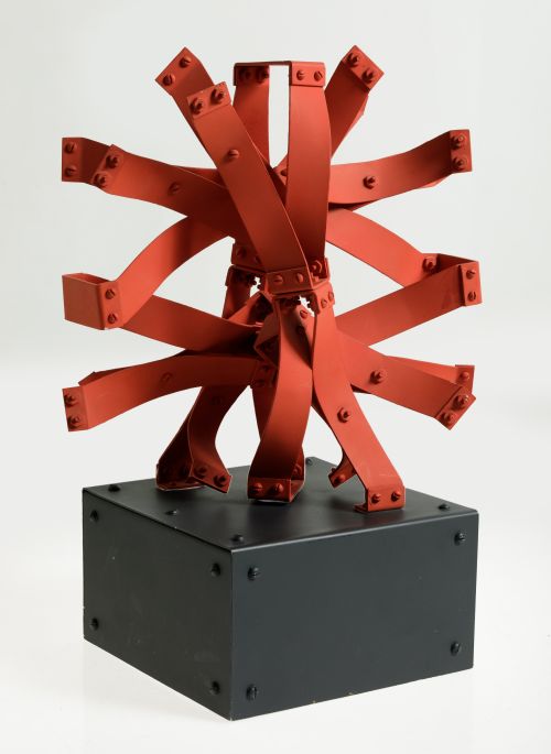 EDGAR NEGRET, "Sol", 1985, Escultura en metal pintado