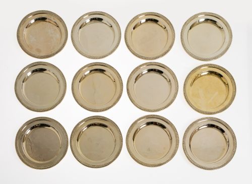 Twelve vermeille silver plates, hallmarked, Lopez silversmi