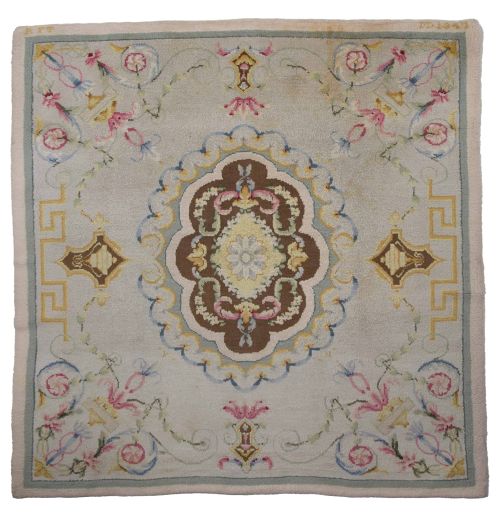 Alfombra de lana anudada a mano, Real Fabrica de Tapices, 1