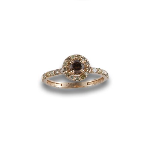 GOLD RING WITH DIAMONDS AND SAPPHIRES