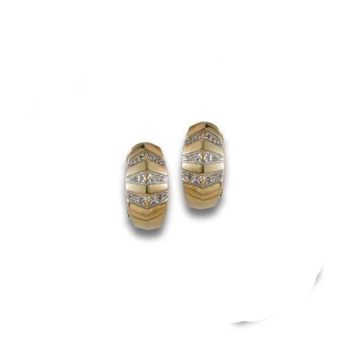 GOLD AND DIAMOND EARRINGS