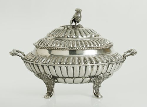 Silver soup tureen with lid, 916 sterling silver, Spain, 20