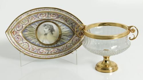 European porcelain platter in the Sèvres style, probably Fr