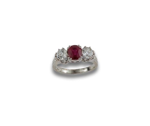 GOLD, DIAMONDS AND RUBY THREE-SYSTEM RING