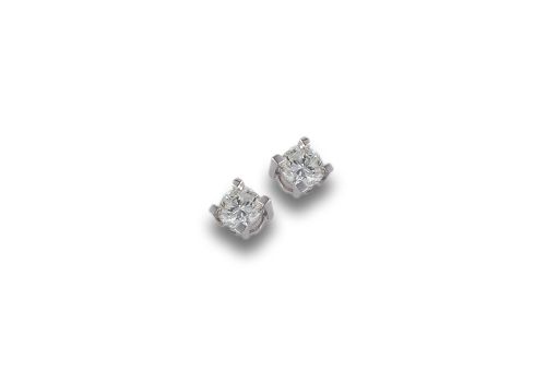 GOLD STUD EARRINGS WITH DIAMONDS