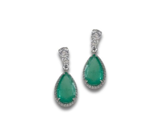 GOLD, EMERIC AND DIAMOND EARRINGS