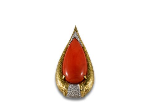 COLGANTE DE ORO, CORAL Y DIAMANTES