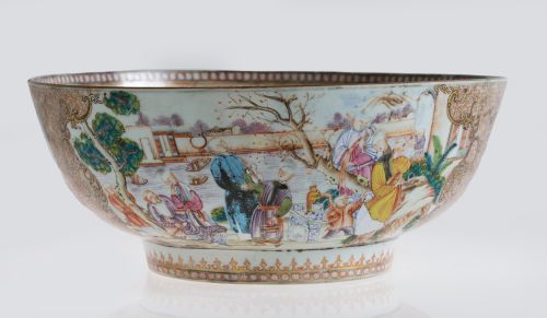 Porcelain bowl, East India Company, Rosa family, China, 18t
