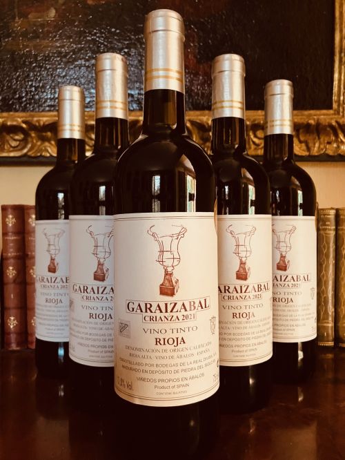 1 case of 6 bottles of Garaizabal Crianza 2021.