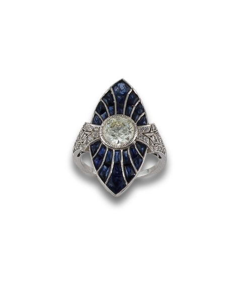 PLATINUM RING WITH DIAMONDS AND SAPPHIRES