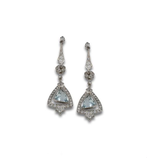 PLATINUM EARRINGS WITH AQUAMARINE AND DIAMONDS