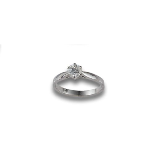 GOLD AND DIAMOND SOLITAIRE RING 0.70 CT