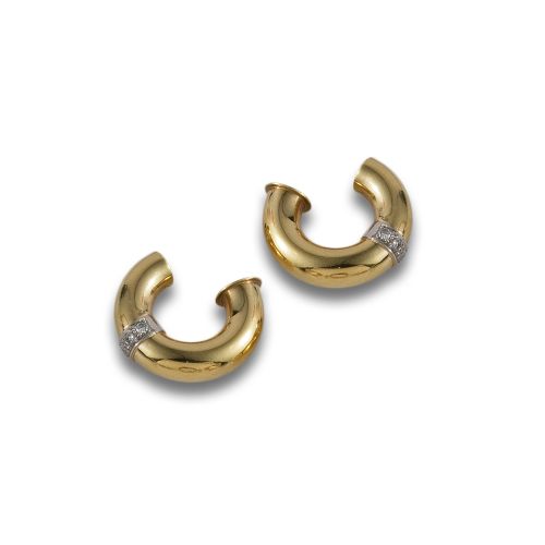 GOLD AND DIAMOND HOOP EARRINGS
