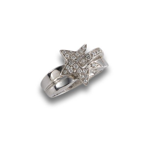 SORTIJA ESTRELLA EN ORO BLANCO Y DIAMANTES