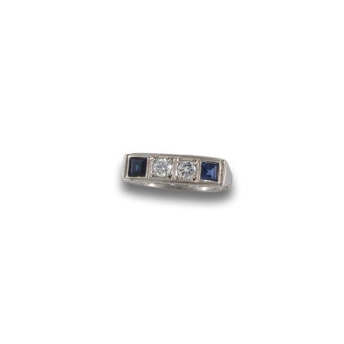 SORTIJA DE PLATINO CON BRILLANTES Y ZAFIROS