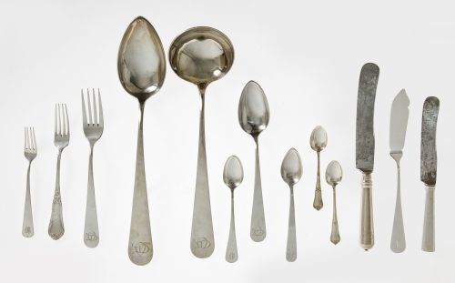 Lot of Spanish silver cutlery with different marks and deco