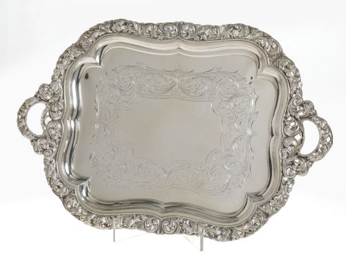 Oval tray in 916 Spanish silver