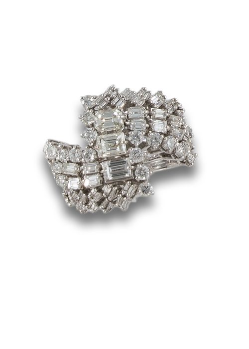 SORTIJA DE ORO CON DIAMANTES