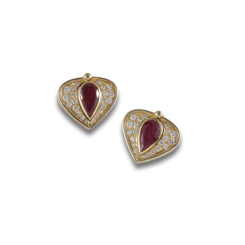 GOLD, RUBIE AND DIAMOND EARRINGS