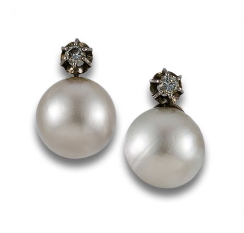 PENDIENTES TU Y YO DE ORO CON PERLA MABE Y DIAMANTES