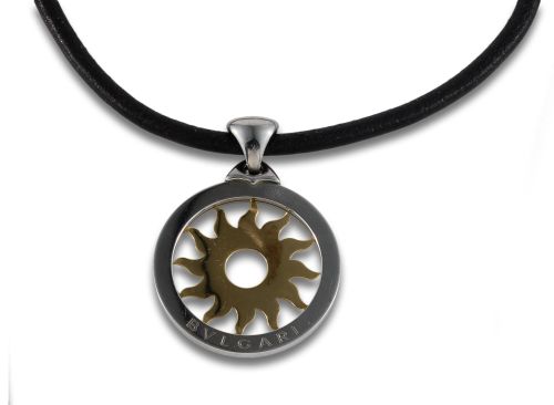 COLGANTE TONDO DE BVLGARI DE ORO Y ACERO. 
