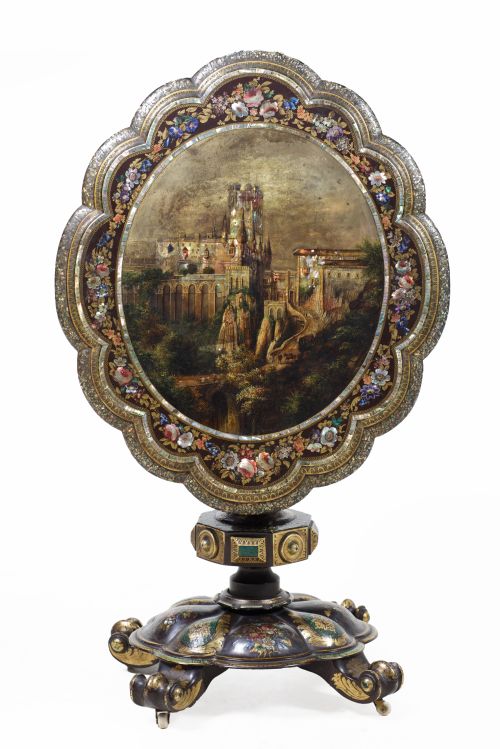 Mesa "tilt-top" victoriana, Inglaterra, S. XIX