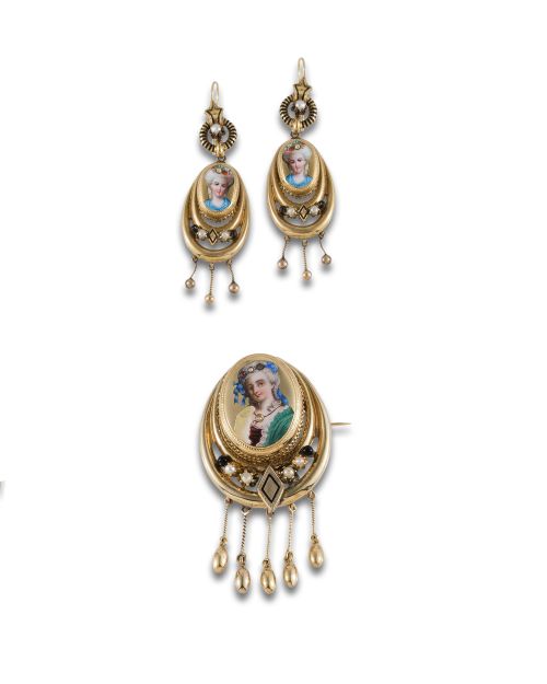 ADEREZO ANTIGUO DE ORO Y ESMALTES