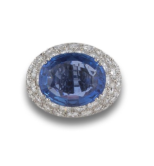 SORTIJA DE ORO CON ZAFIRO Y DIAMANTES