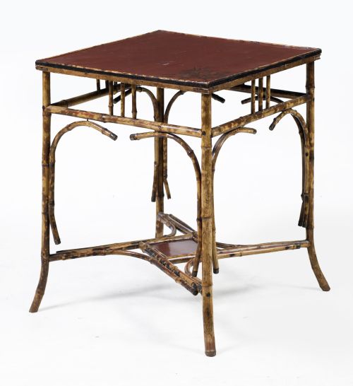 Mesa auxiliar para el mercado europeo, China, c. 1900