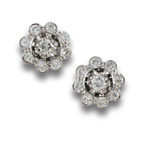 PENDIENTES DE ORO Y DIAMANTES
