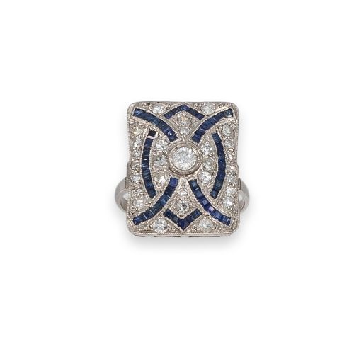 SORTIJA DE PLATINO DIAMANTES Y ZAFIROSSortija 