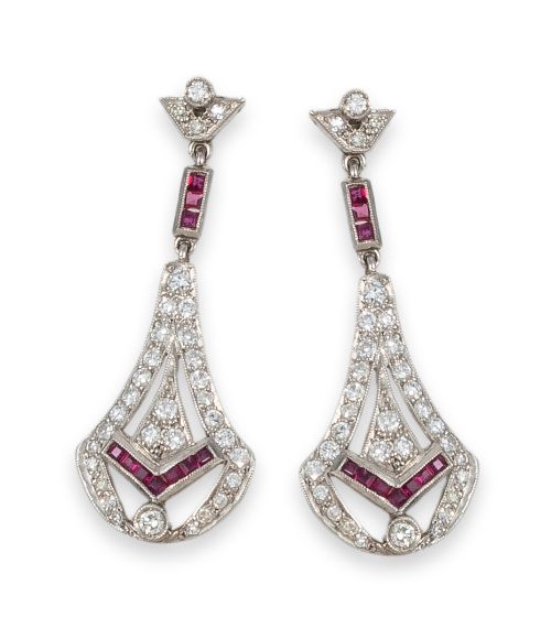 PENDIENTES DE PLATINO Y DIAMANTES