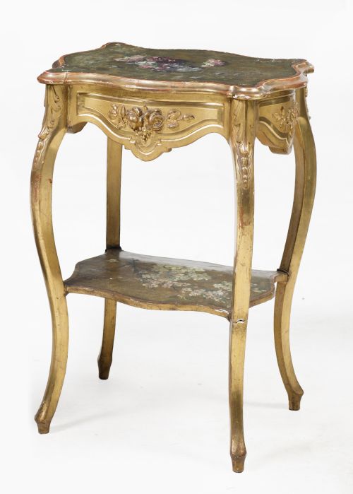 Mesa auxiliar de estilo Luis XV, S. XX