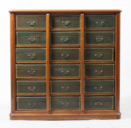 Mueble archivador, Francia, med. S. XX