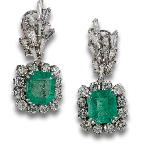 PENDIENTES ORO BLANCO ESMERALDAS Y DIAMANTES