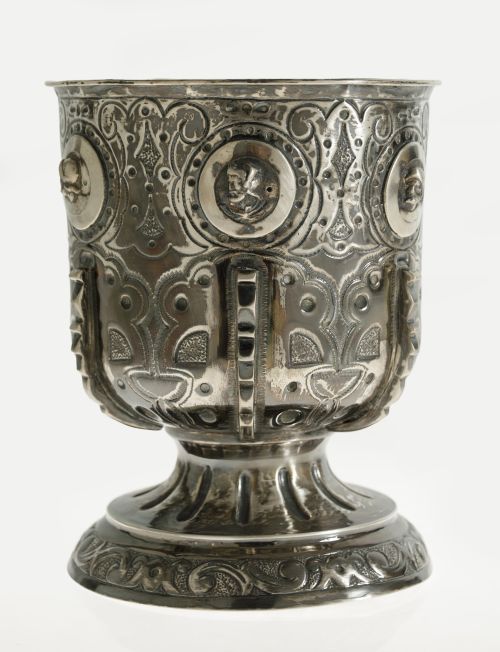 Jarrón de plata contrastada, López, España, S.XX