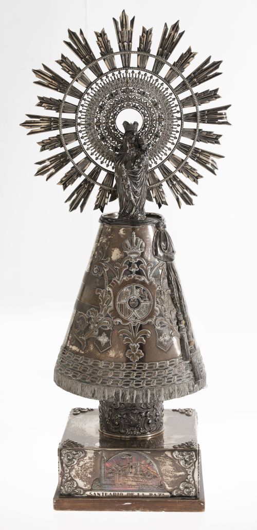 Virgen del Pilar de plata contrastada, ley 916, posiblement